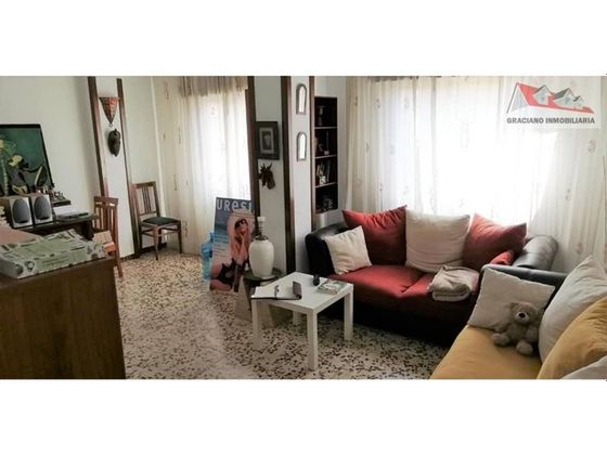 Foto 1 de Piso en venta en Fátima de 3 habitaciones con balcón