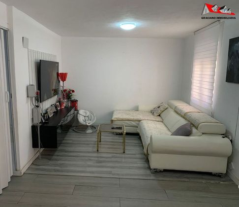 Foto 2 de Venta de casa en Herrera (La) de 3 habitaciones con calefacción
