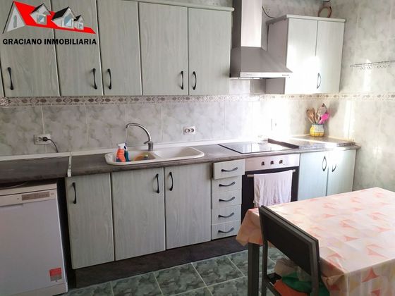 Foto 1 de Piso en venta en Chinchilla de Monte-Aragón de 4 habitaciones con terraza y garaje