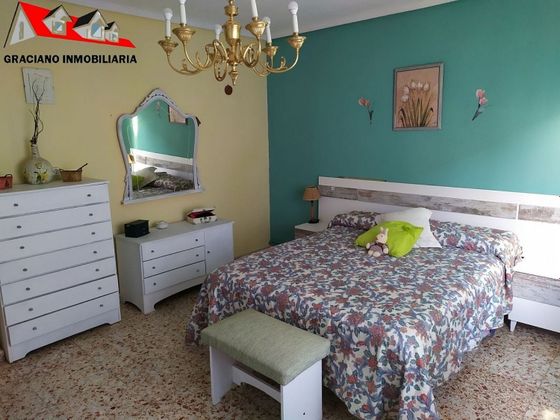 Foto 2 de Piso en venta en Chinchilla de Monte-Aragón de 4 habitaciones con terraza y garaje