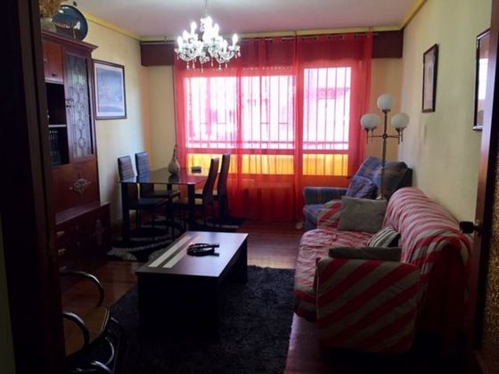 Foto 2 de Piso en venta en calle Iberre Zeharbide Kalea de 3 habitaciones con terraza y garaje