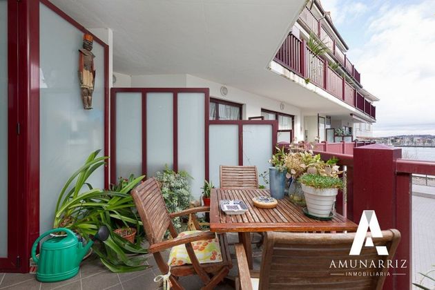 Foto 2 de Piso en venta en calle Domingo Egia de 2 habitaciones con terraza y garaje