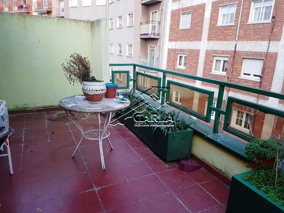 Foto 2 de Àtic en venda a Hospitales - Campus de 3 habitacions amb terrassa i aire acondicionat