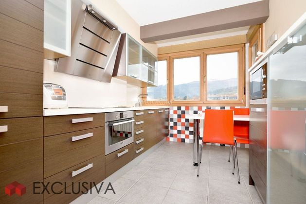 Foto 1 de Piso en venta en Arrigorriaga de 2 habitaciones con terraza y balcón