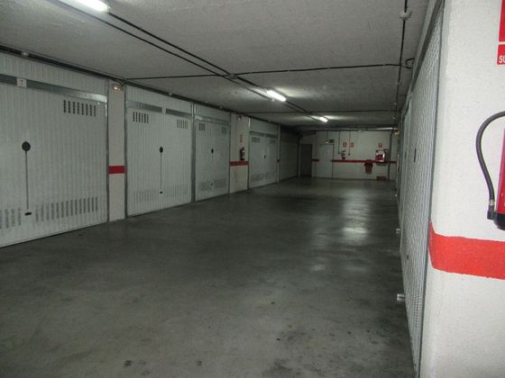 Foto 2 de Venta de garaje en Basauri de 25 m²