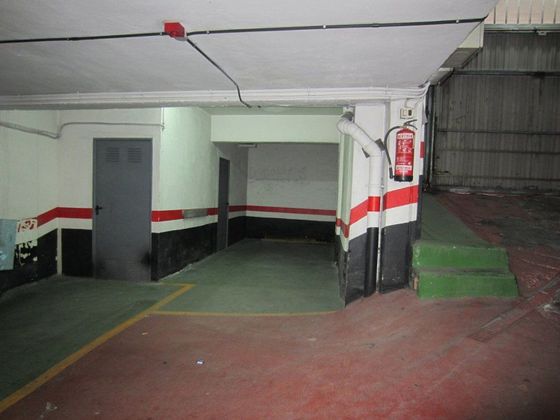 Foto 1 de Venta de garaje en Basauri de 13 m²