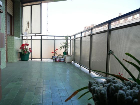 Foto 2 de Venta de piso en Basauri de 4 habitaciones con terraza y calefacción