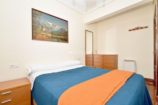 Foto 1 de Pis en venda a Basauri de 2 habitacions amb calefacció