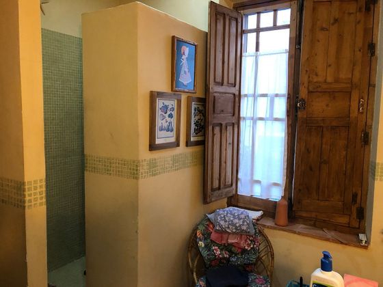 Foto 1 de Casa adossada en venda a Alcázar de San Juan de 5 habitacions amb garatge i jardí