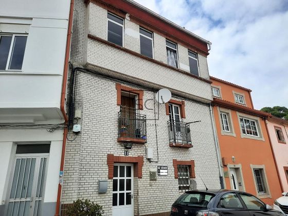 Foto 2 de Casa adossada en venda a O Feal - Xubia de 4 habitacions amb balcó