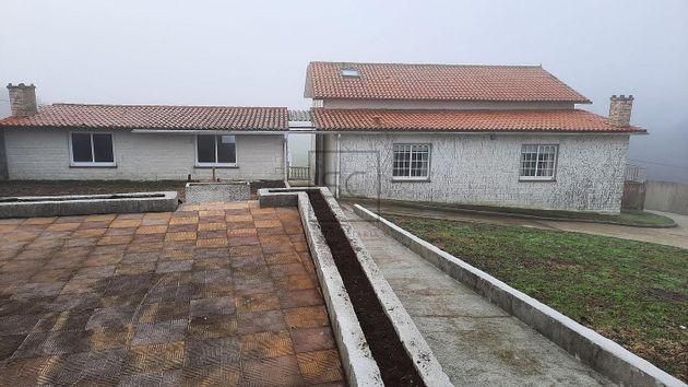 Foto 2 de Xalet en venda a Valdoviño de 4 habitacions amb terrassa i jardí