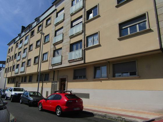 Foto 1 de Piso en venta en Piñeiros- Freixeiro de 3 habitaciones con terraza y garaje