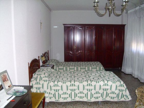 Foto 1 de Venta de piso en Santa María de 5 habitaciones con terraza y calefacción