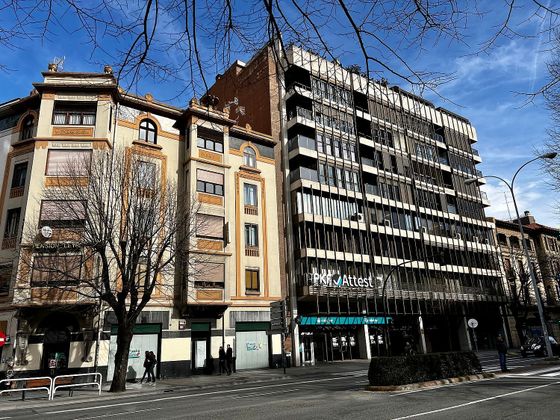 Foto 1 de Venta de piso en avenida De la Baja Navarra de 2 habitaciones con terraza y garaje