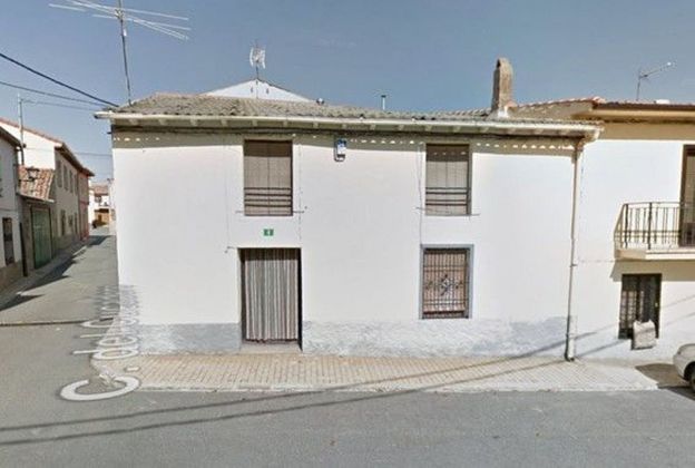 Foto 1 de Casa en venda a calle Cucadero de 4 habitacions amb piscina i calefacció