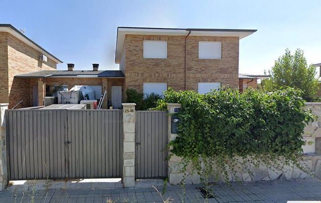 Foto 1 de Casa adossada en venda a Ituero y Lama de 3 habitacions amb terrassa i jardí