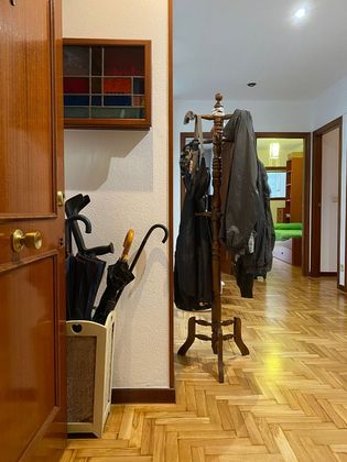 Foto 2 de Pis en venda a Concheiros - Fontiñas de 3 habitacions amb garatge i calefacció