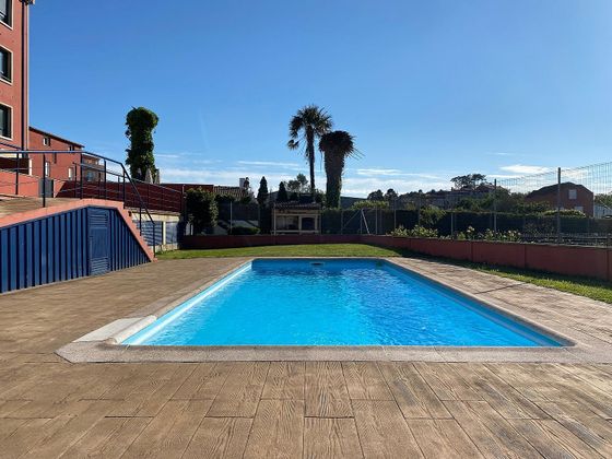 Foto 2 de Pis en venda a Boiro de 2 habitacions amb piscina i garatge