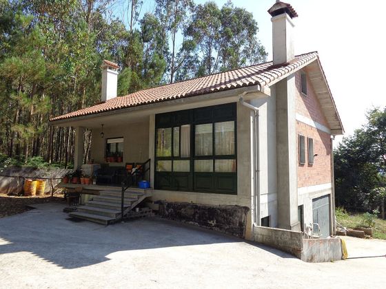 Foto 1 de Xalet en venda a Boqueixón de 3 habitacions amb garatge i jardí