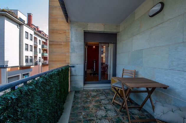 Foto 2 de Pis en venda a Villaviciosa - Amandi de 4 habitacions amb terrassa i balcó