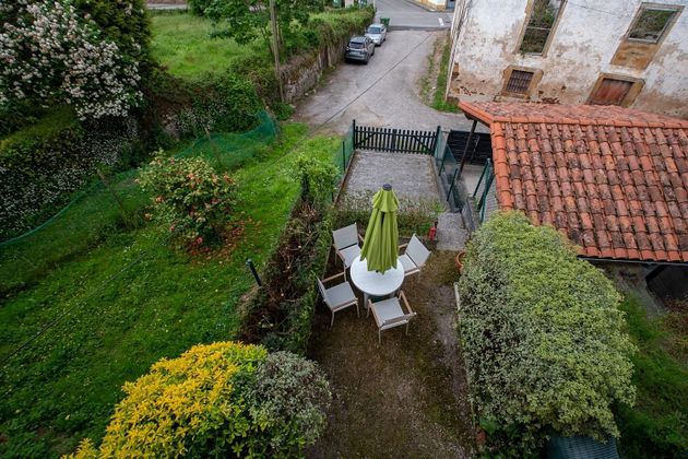 Foto 2 de Casa en venda a Villaviciosa - Amandi de 2 habitacions amb terrassa i calefacció