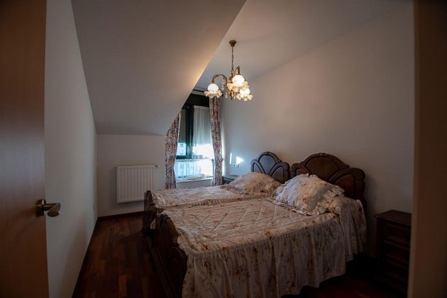 Foto 1 de Pis en venda a Villaviciosa - Amandi de 3 habitacions amb garatge i calefacció