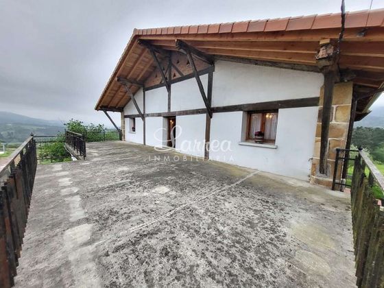 Foto 2 de Casa rural en venda a Amorebieta-Etxano de 5 habitacions amb terrassa i garatge