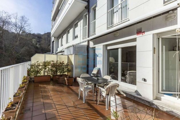 Foto 2 de Dúplex en venda a calle Urnieta de 4 habitacions amb terrassa i garatge