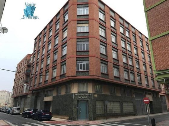 Foto 1 de Edifici en venda a Miranda de Ebro amb ascensor
