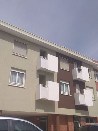 Foto 1 de Venta de piso en Miranda de Ebro de 3 habitaciones con garaje y balcón