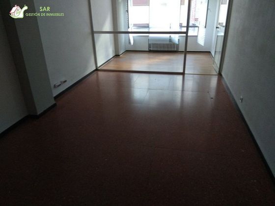 Foto 1 de Oficina en lloguer a Coronación amb calefacció i ascensor