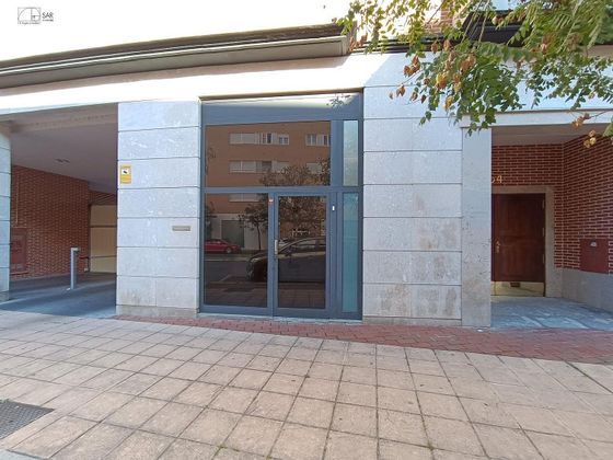 Foto 1 de Alquiler de oficina en Zabalgana - Ariznabarra de 35 m²