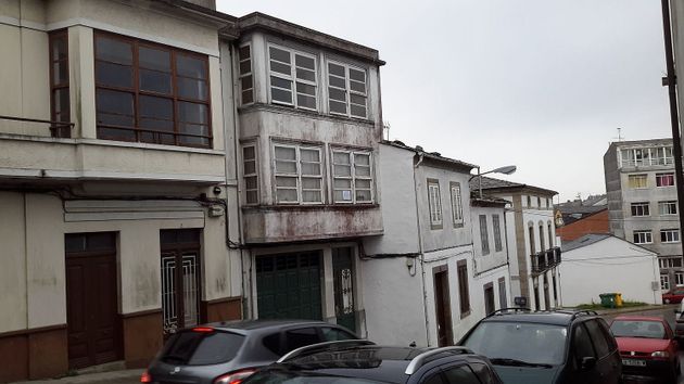 Foto 1 de Venta de casa adosada en calle Betanzos de 2 habitaciones con garaje