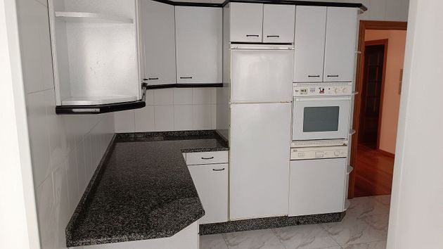 Foto 1 de Venta de piso en Vilalba de 3 habitaciones con garaje y calefacción