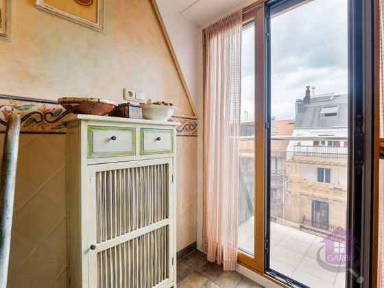 Foto 1 de Àtic en venda a Centro - San Sebastián-Donostia de 1 habitació amb balcó i aire acondicionat