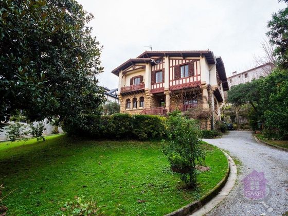Foto 1 de Xalet en venda a Ategorrieta - Ulia de 5 habitacions amb terrassa i garatge