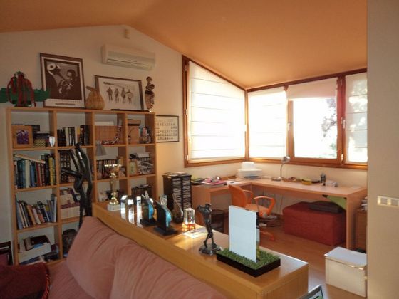 Foto 2 de Xalet en venda a Pacs del Penedès de 4 habitacions amb terrassa