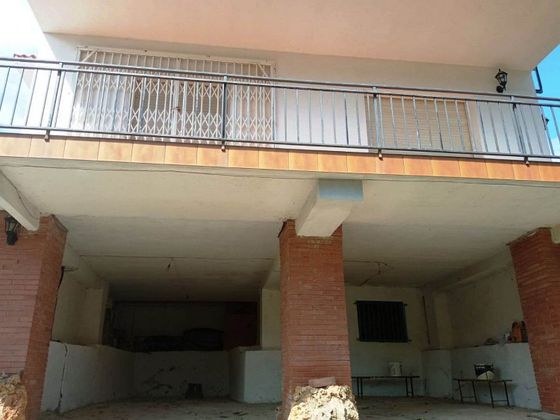 Foto 1 de Xalet en venda a Torrelles de Foix de 5 habitacions amb terrassa