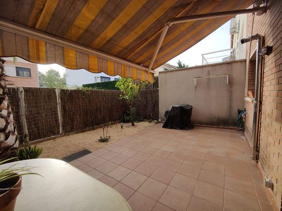 Foto 2 de Venta de casa adosada en Olèrdola de 4 habitaciones con terraza y piscina