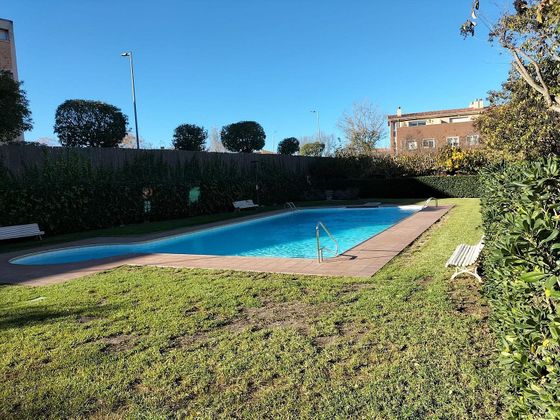 Foto 2 de Pis en venda a Sant Julià - El Pla del Diable de 2 habitacions amb terrassa i piscina