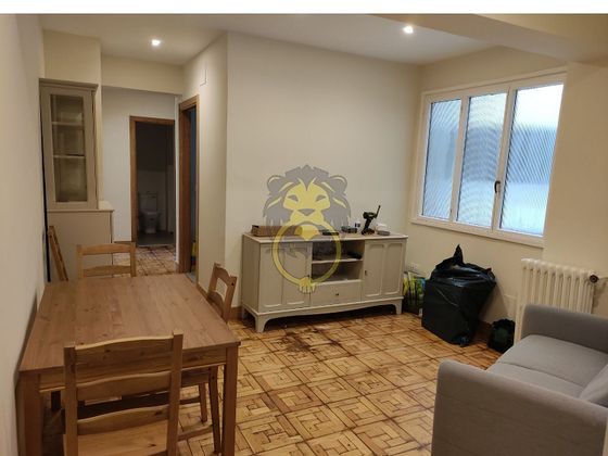 Foto 1 de Pis en lloguer a Gros de 3 habitacions amb terrassa i mobles