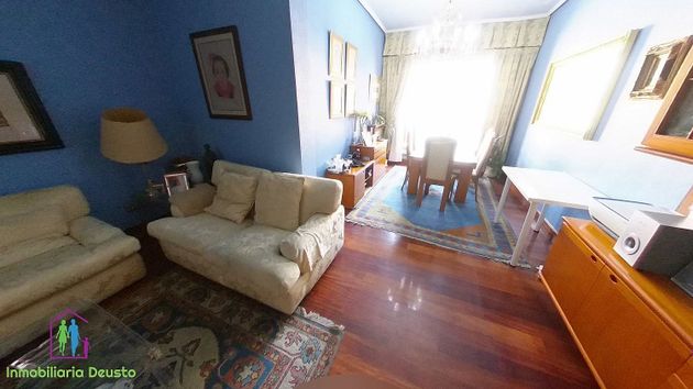 Foto 1 de Pis en venda a San Pedro de Deusto-La Ribera de 3 habitacions amb terrassa i garatge