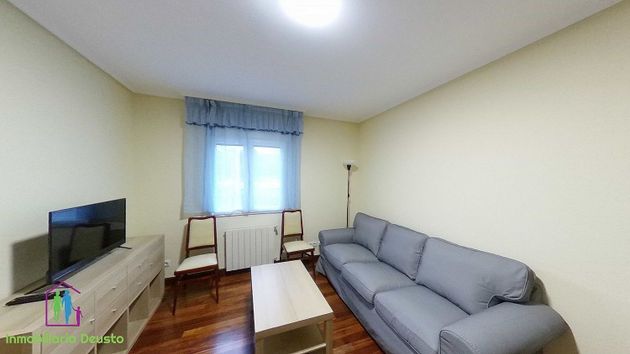 Foto 1 de Piso en alquiler en Olabeaga de 4 habitaciones con muebles y calefacción