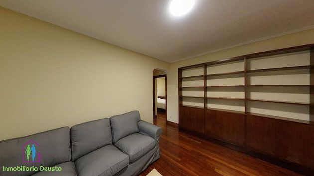 Foto 2 de Piso en alquiler en Olabeaga de 4 habitaciones con muebles y calefacción