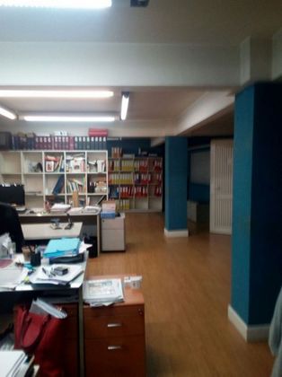 Foto 1 de Oficina en venda a Barrio de Abando de 200 m²