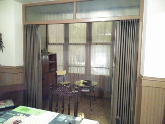 Foto 2 de Piso en venta en Iturralde de 5 habitaciones con balcón y calefacción