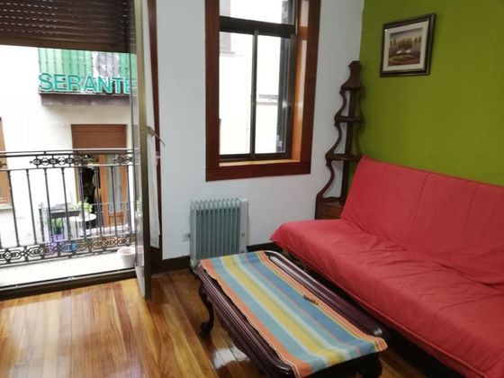 Foto 2 de Pis en venda a Casco Viejo de 2 habitacions amb balcó i calefacció