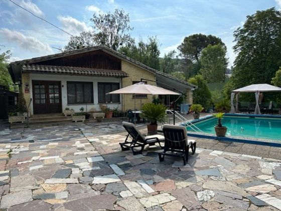 Foto 2 de Xalet en venda a Estella/Lizarra de 4 habitacions amb terrassa i piscina