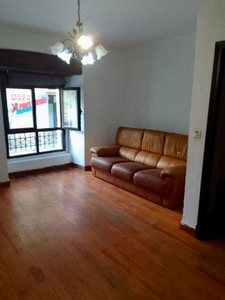 Foto 2 de Venta de piso en Villava/Atarrabia de 2 habitaciones con terraza