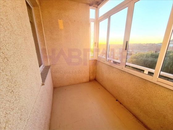 Foto 2 de Pis en venda a Terradillos de 3 habitacions amb terrassa